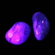 Ocean Moss Agate 2/3 polished stones 20-25g in UV light - Rocks and Things Store