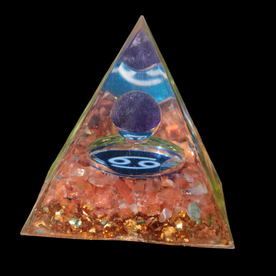 Orgone pyramid 61g - Rocks and Things Store
