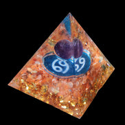 Orgone pyramid 61g - Rocks and Things Store