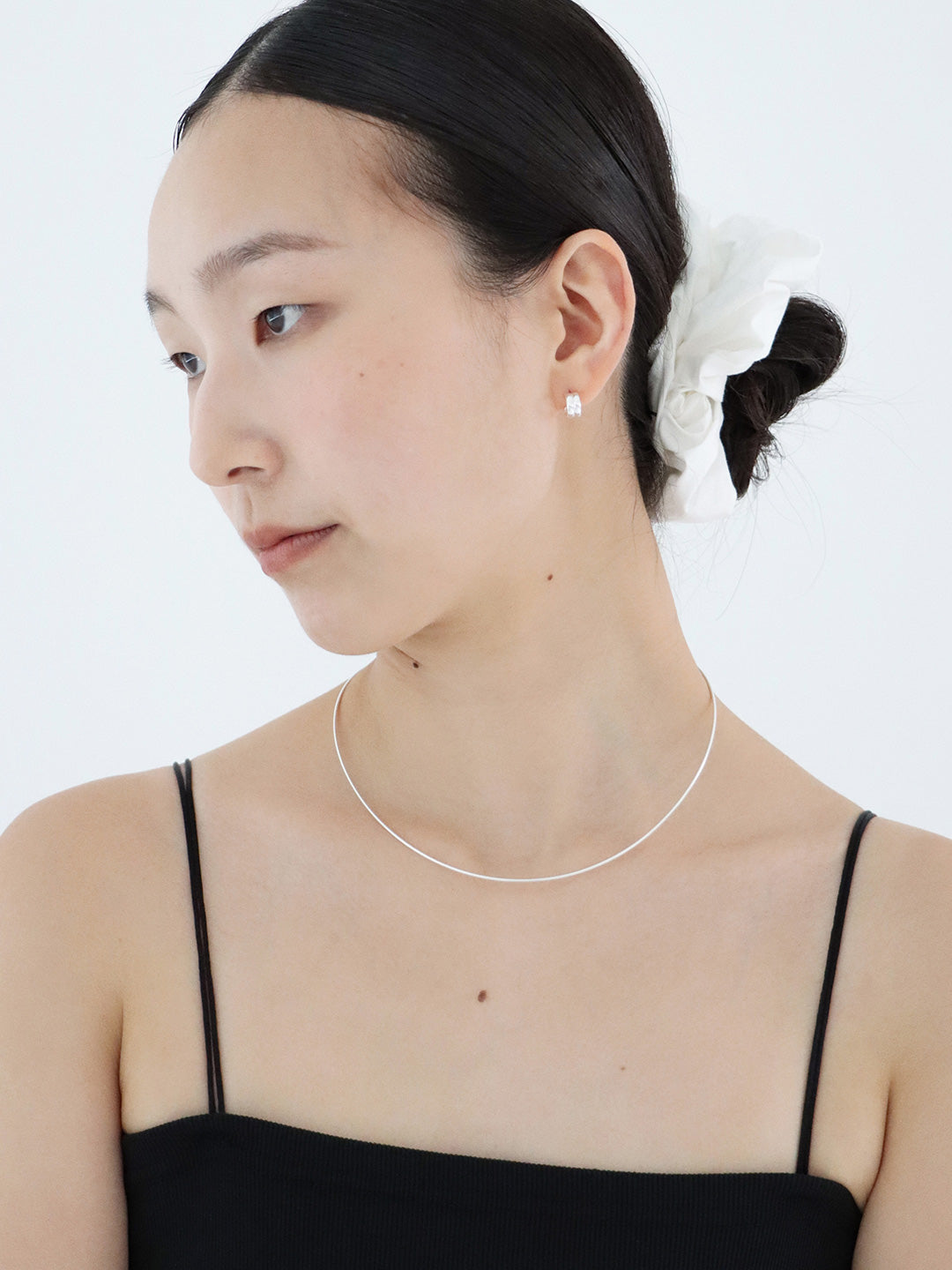 WIRE NECKLACES 