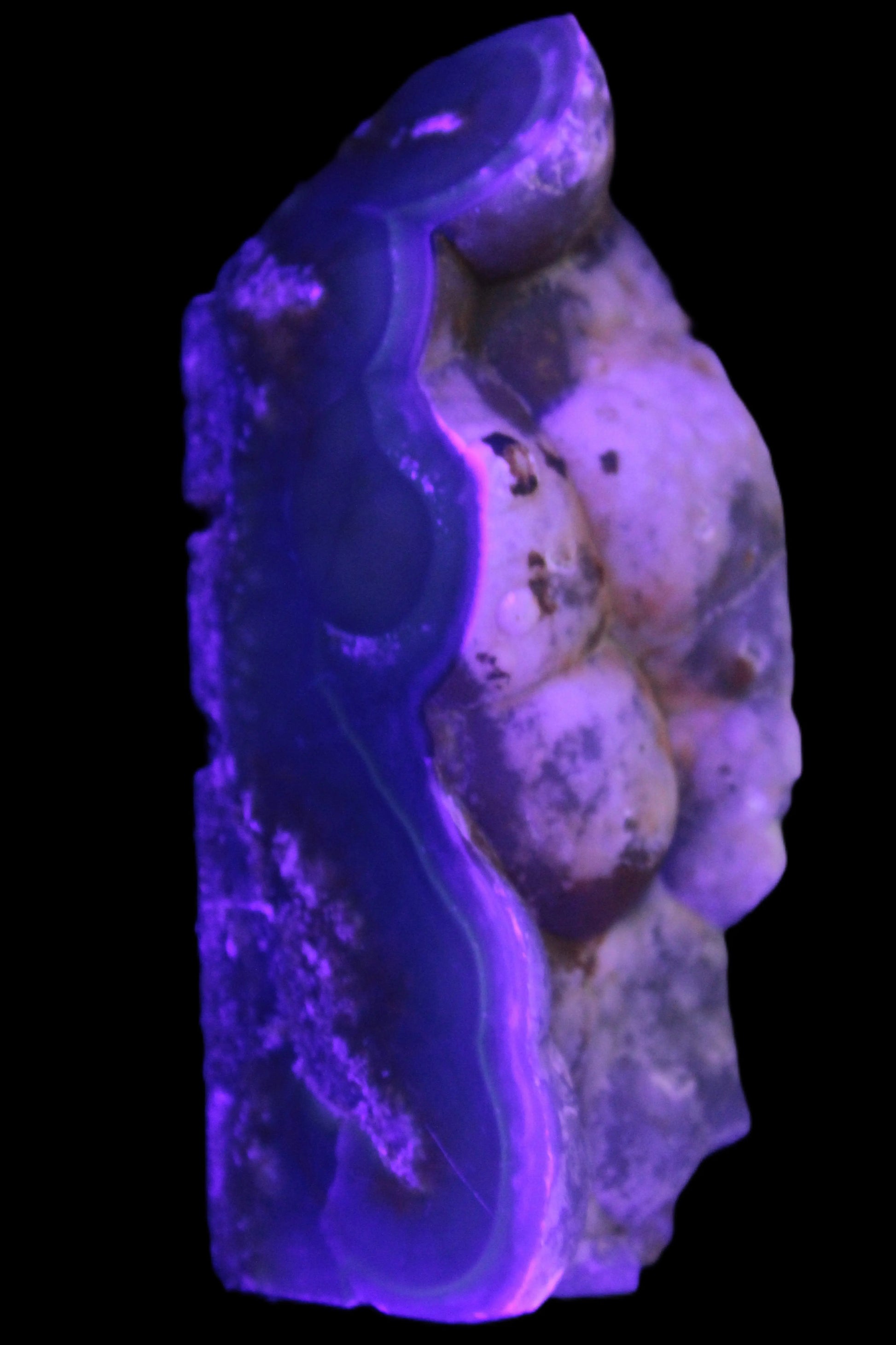 Purple Grape Chalcedony obelisk 121mm 438g Rocks and Things