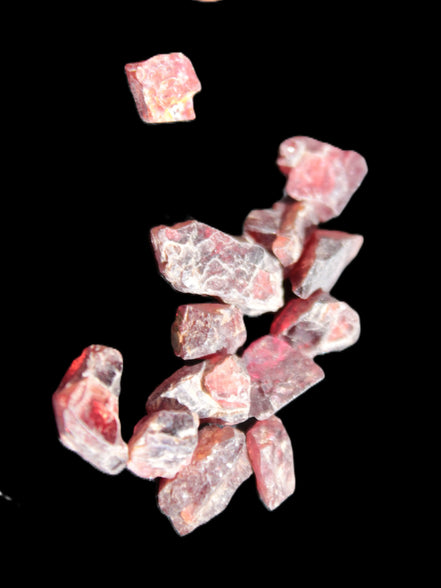 Red Garnet natural crystals 8-9g Rocks and Things Store