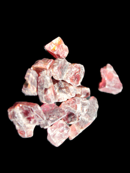Red Garnet natural crystals 8-9g Rocks and Things Store