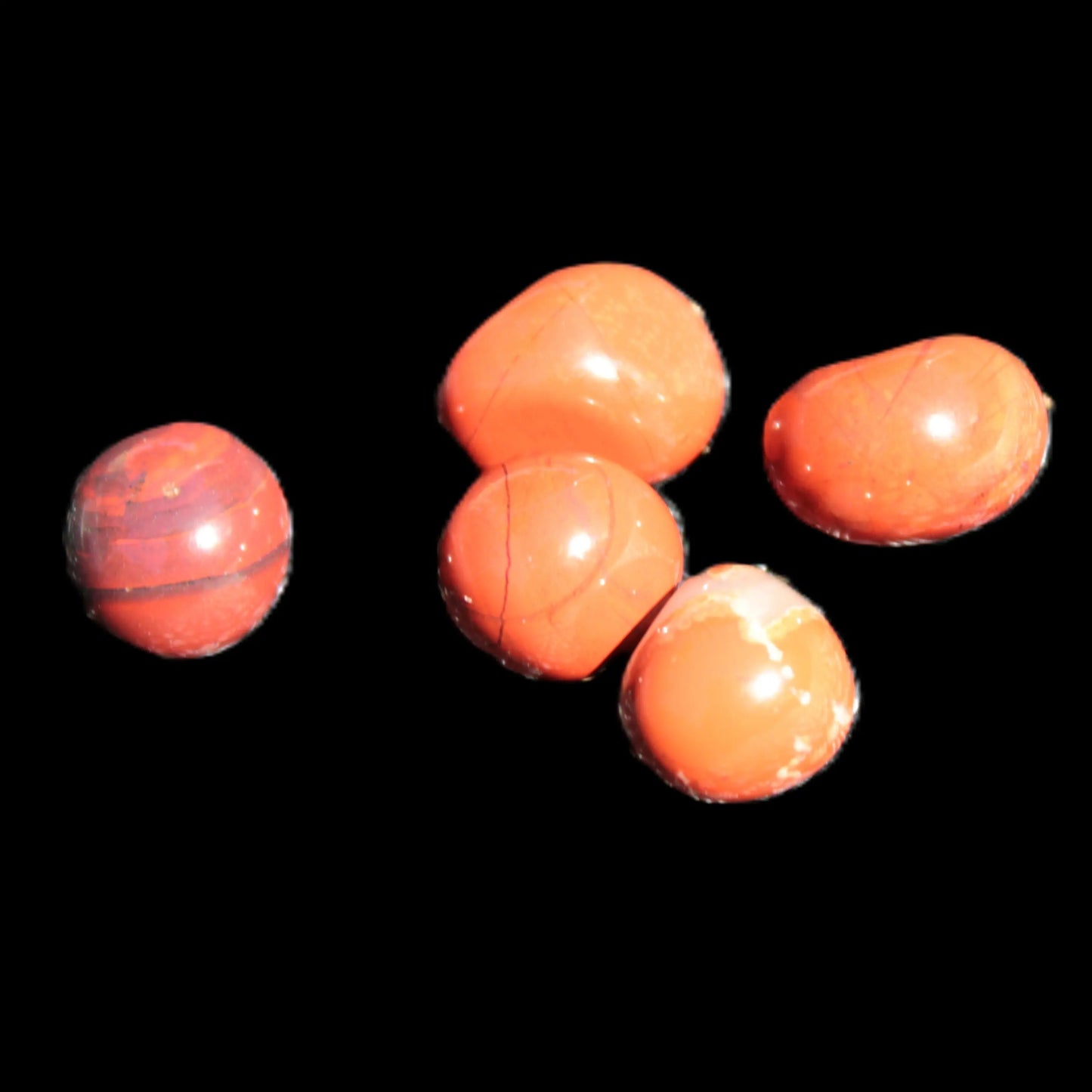 Red Jasper 5 tiny tumbled stones 6-9g Rocks and Things