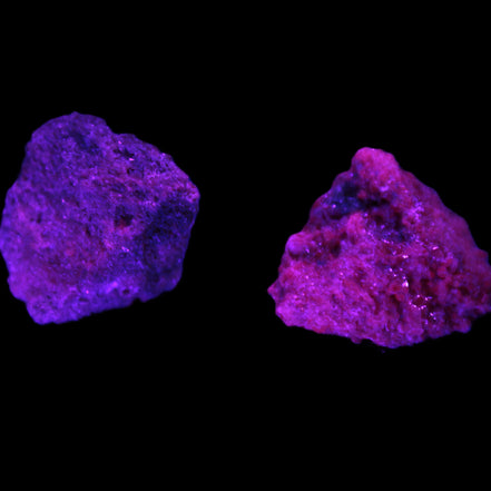 Ruby Natural Corundum crystals 12-14g in UV light