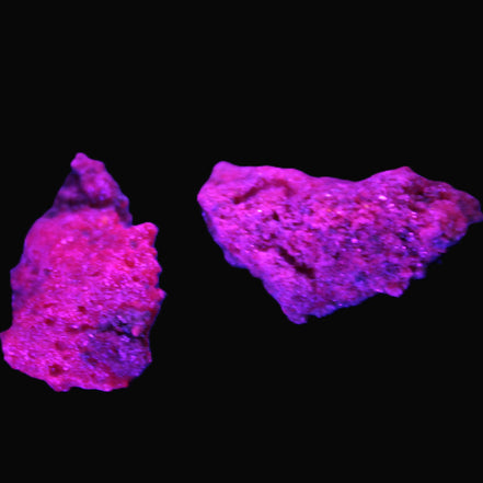 Ruby Natural Corundum crystals 12-14g in UV light