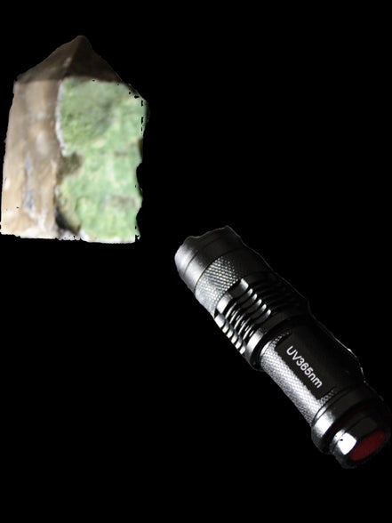 Smarter LED UV Torch 365nm with 1 AA battery - Rocks and Things Store