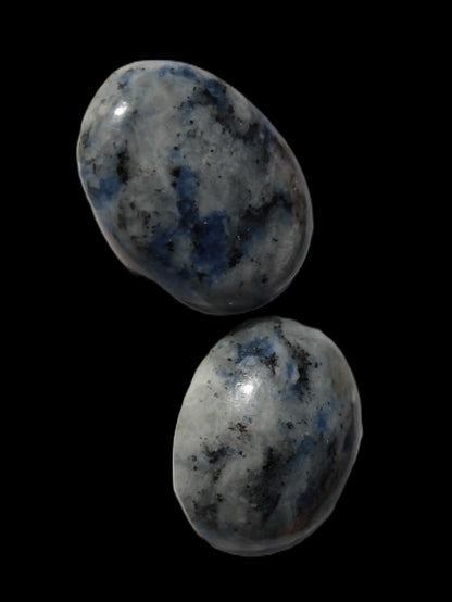 Sodalite 2 polished cabachons 13*1mm & 13*18mm (1.8g each) 3.7g Rocks and Things