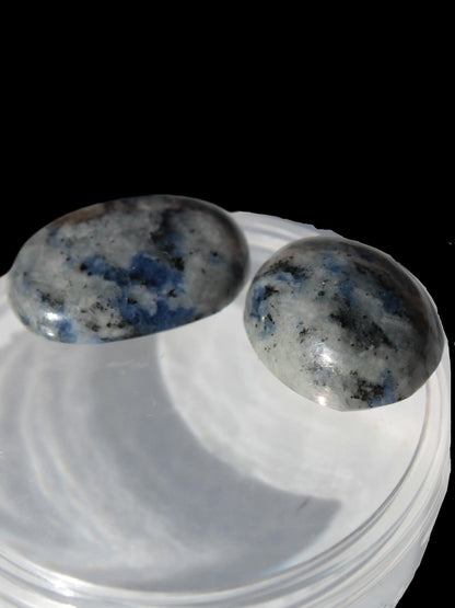 Sodalite 2 polished cabachons 13*1mm & 13*18mm (1.8g each) 3.7g Rocks and Things