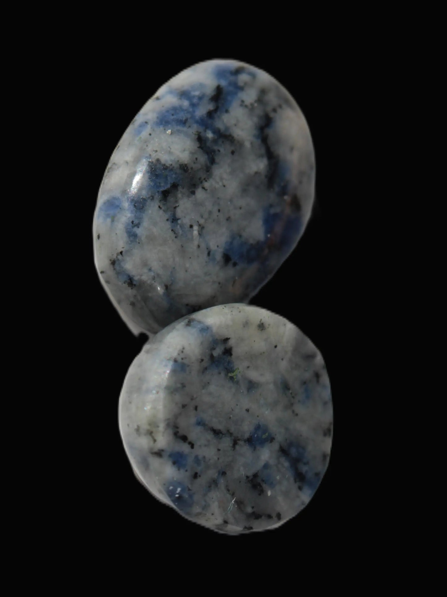 Sodalite 2 polished cabachons 13*1mm & 13*18mm (1.8g each) 3.7g Rocks and Things