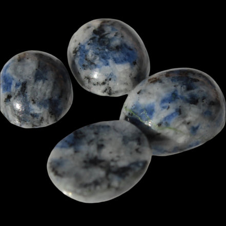 Sodalite 4 polished cabachons 6*12mm - 12*14mm (1-1.9g each) 5.7g in sunshine - Rocks and Things Store