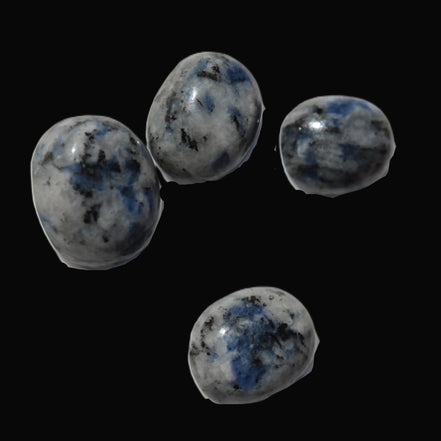 Sodalite 4 polished cabachons 6*12mm - 12*14mm (1-1.9g each) 5.7g in sunshine - Rocks and Things Store