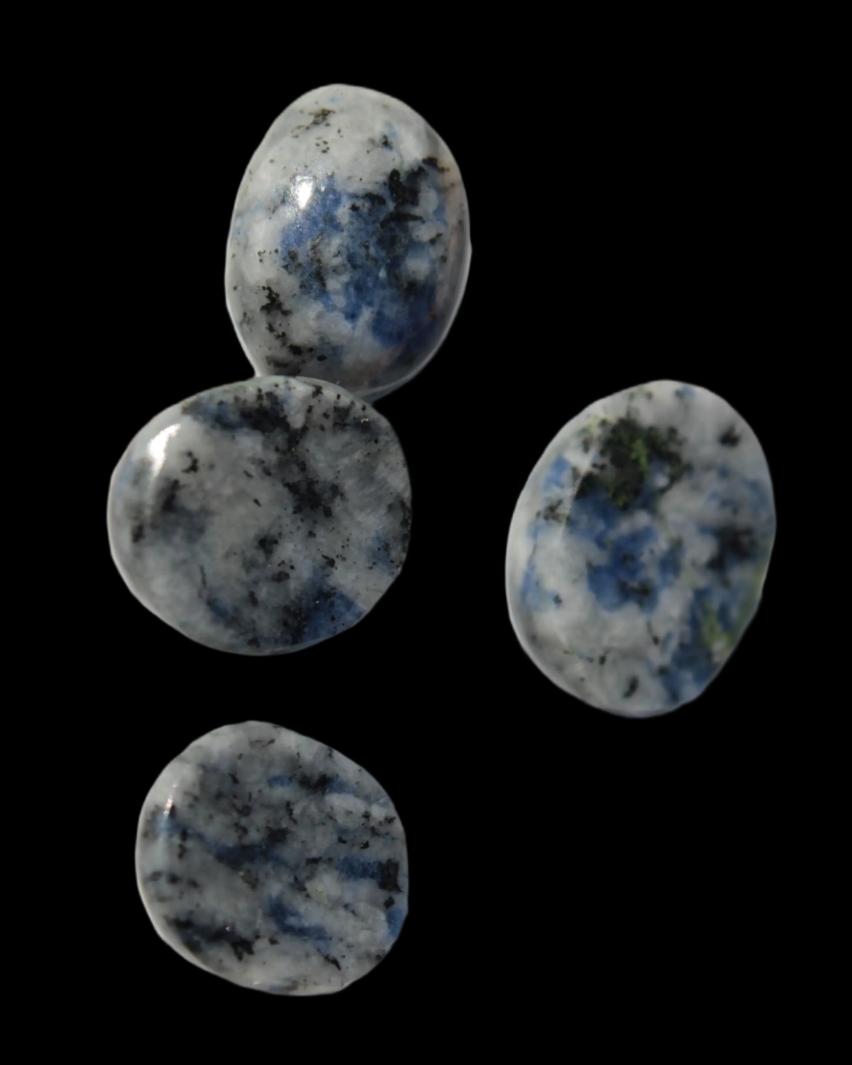 Sodalite 4 polished cabachons 6*12mm - 12*14mm (1-1.9g each) 5.7g in sunshine - Rocks and Things Store