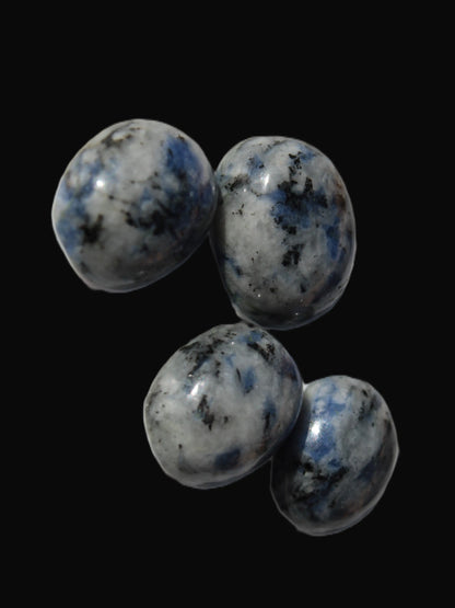 Sodalite 4 polished cabachons 6*12mm - 12*14mm (1-1.9g each) 5.7g Rocks and Things