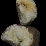 Thunder egg from Queensland 339g Rocks and Things