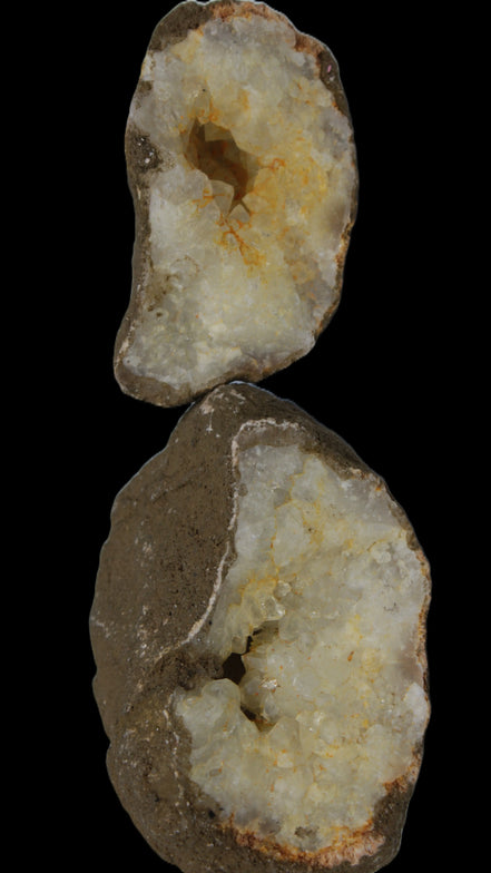 Thunder egg from Queensland 339g Rocks and Things