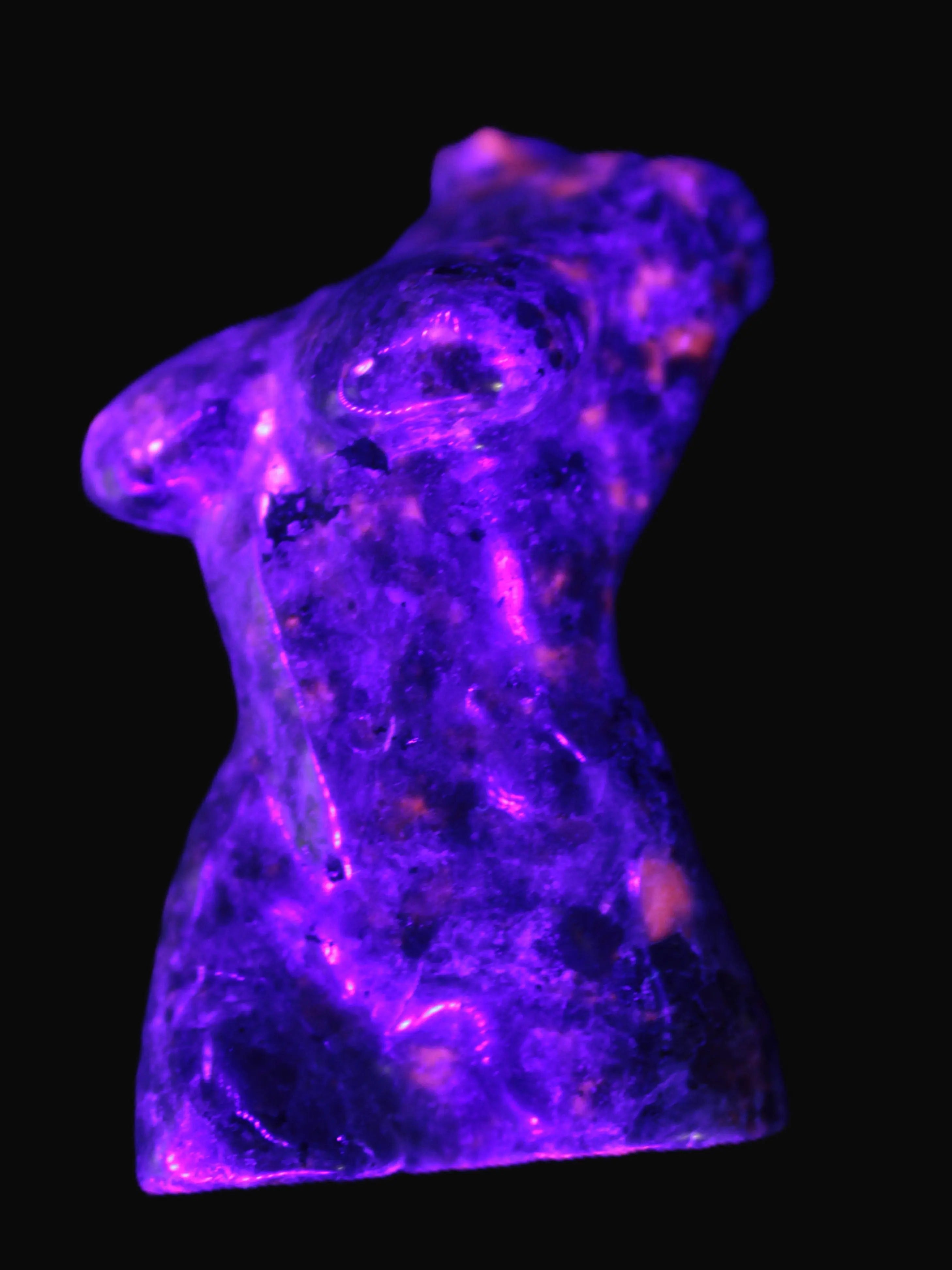 Yooperlite goddess 79g Rocks and Things