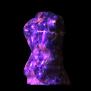 Yooperlite hand-carved male torso 39*57mm 90g Rocks and Things