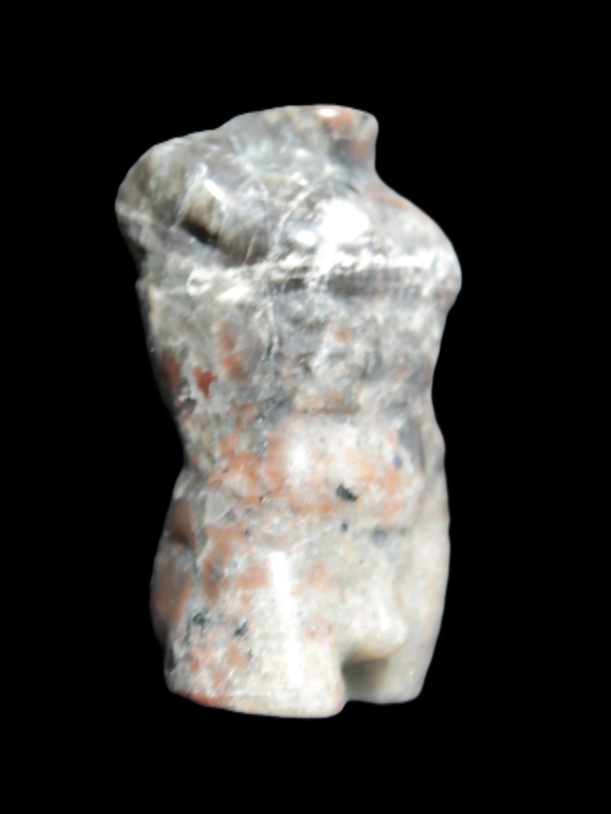 Yooperlite hand-carved male torso 39*57mm 90g Rocks and Things