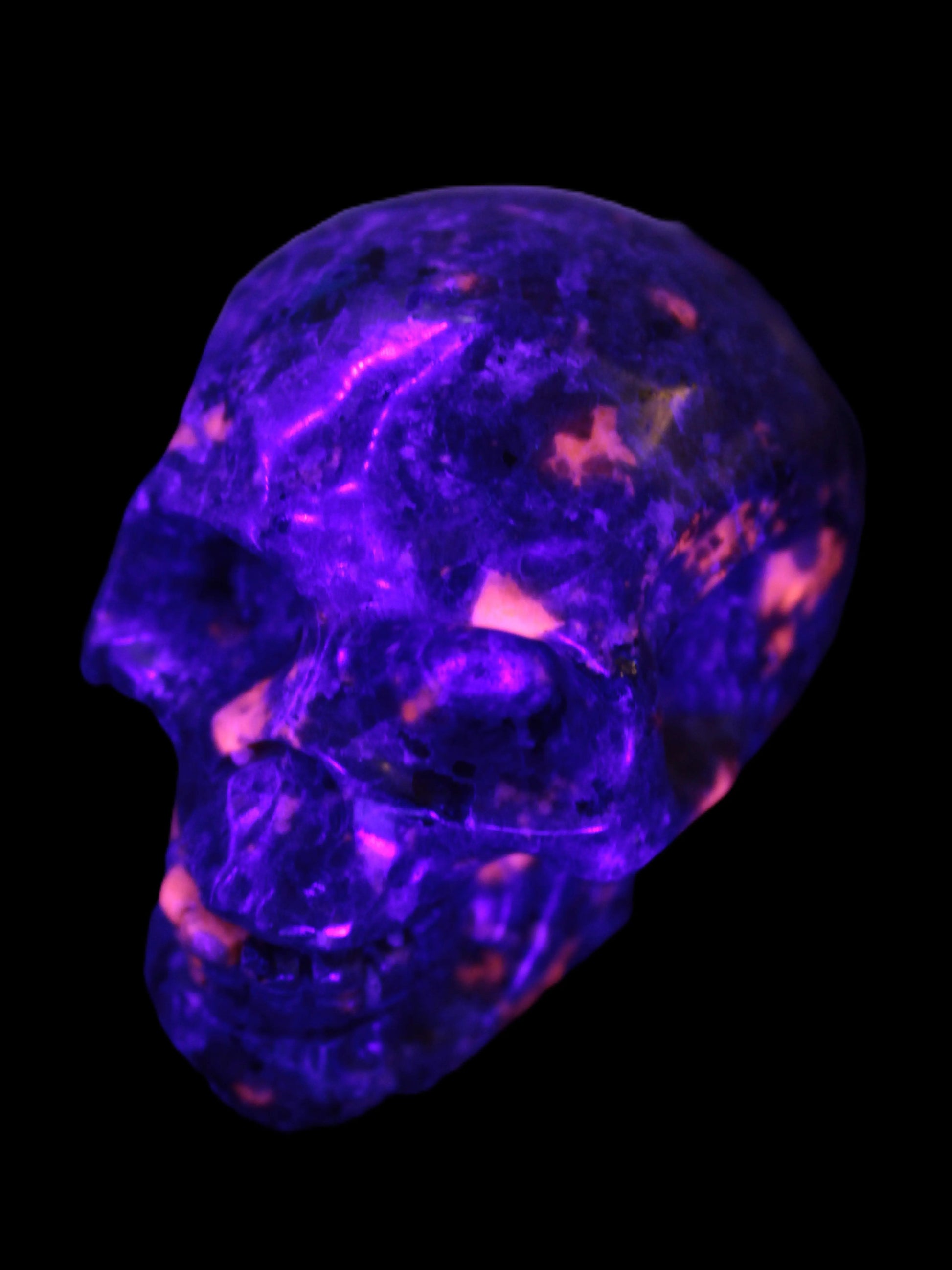 Yooperlite skull 367g Rocks and Things