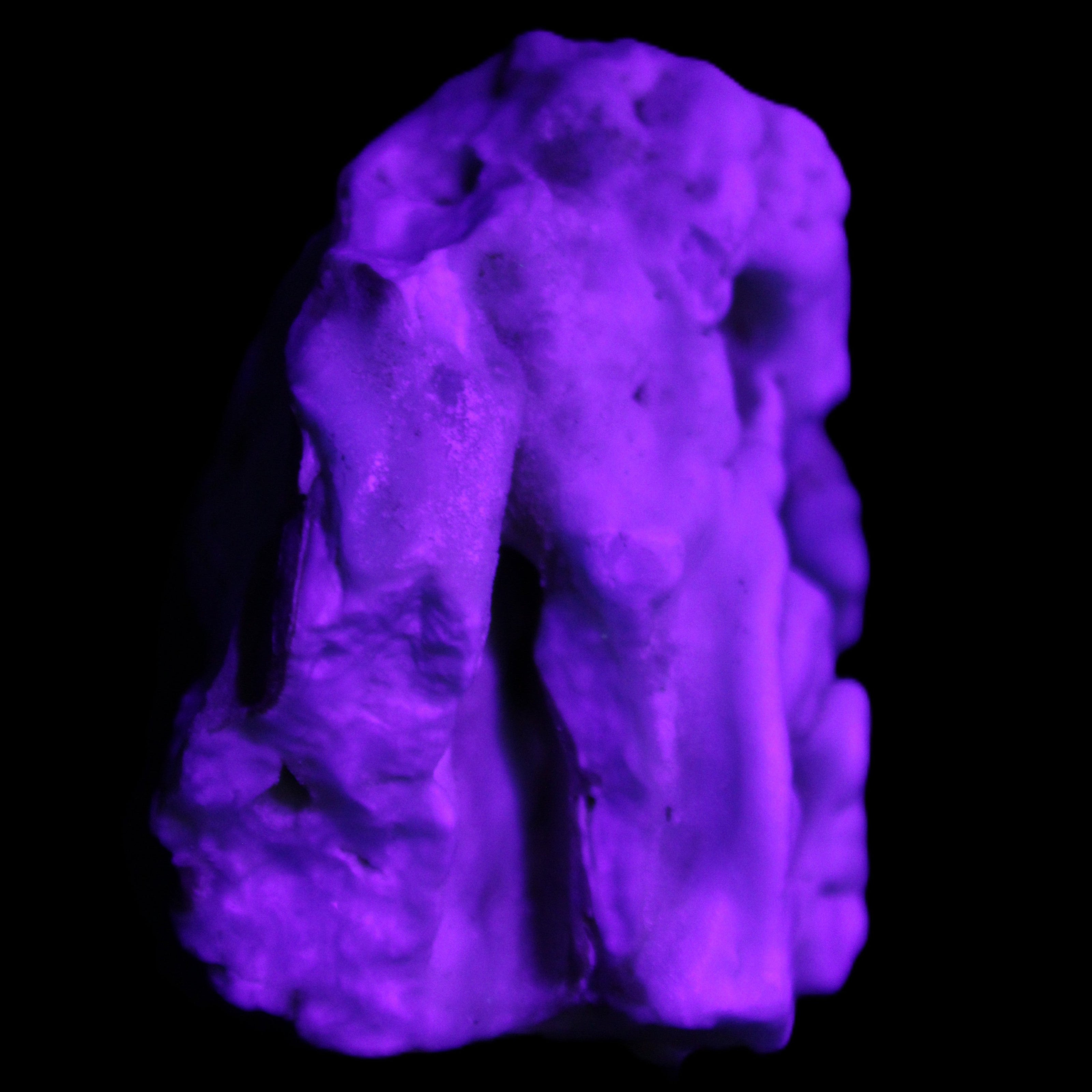 Blue Aragonite specimen 68*40*65mm 156.7g in UV light - Rocks and Things Store