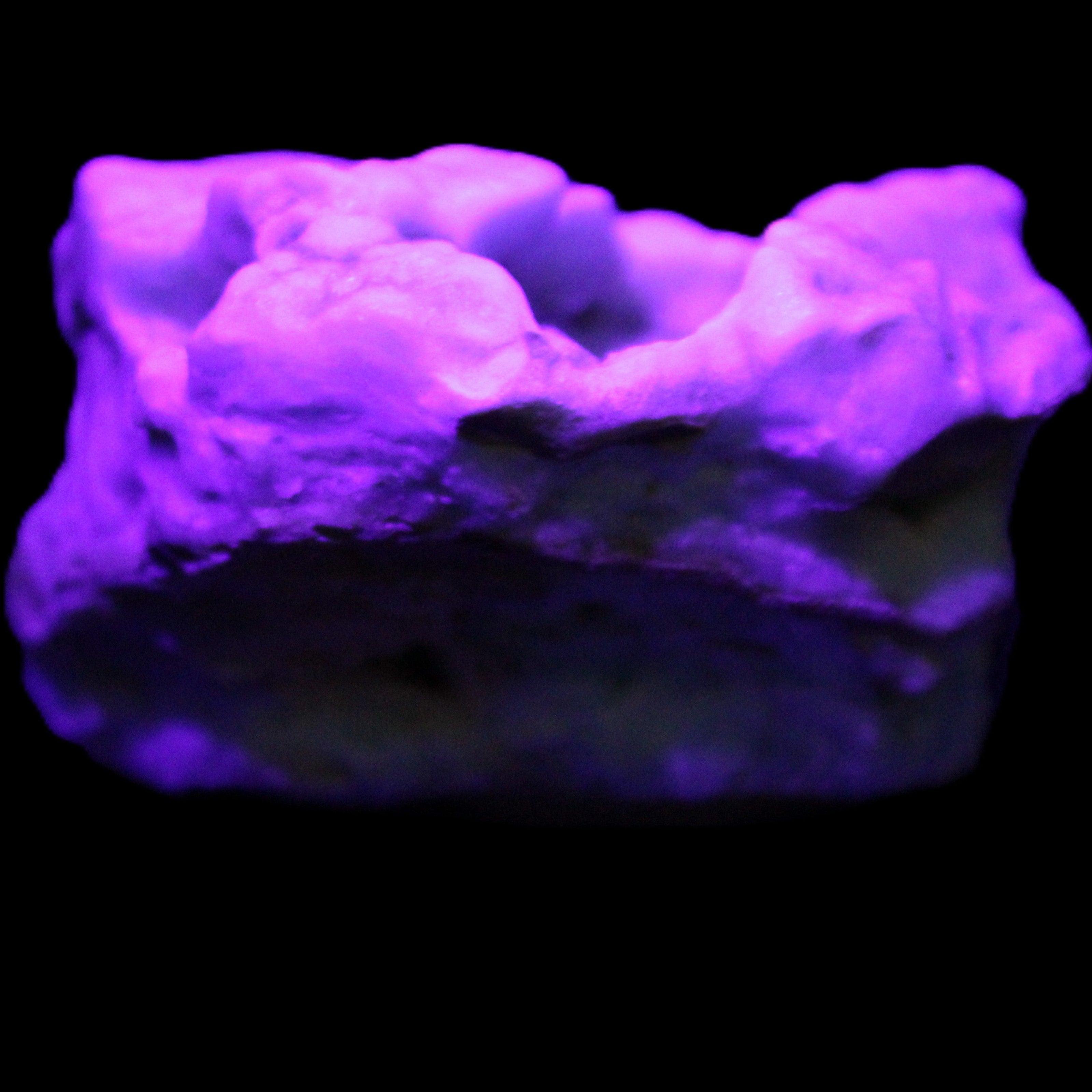 Blue Aragonite specimen 68*40*65mm 156.7g in UV light - Rocks and Things Store